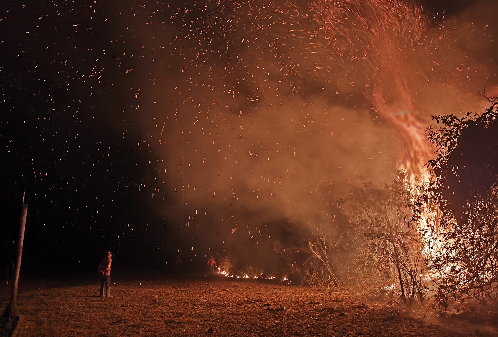 Burning of the Pantanal wetlands, Brazil, courtesy Onçafari/brunocarvalho