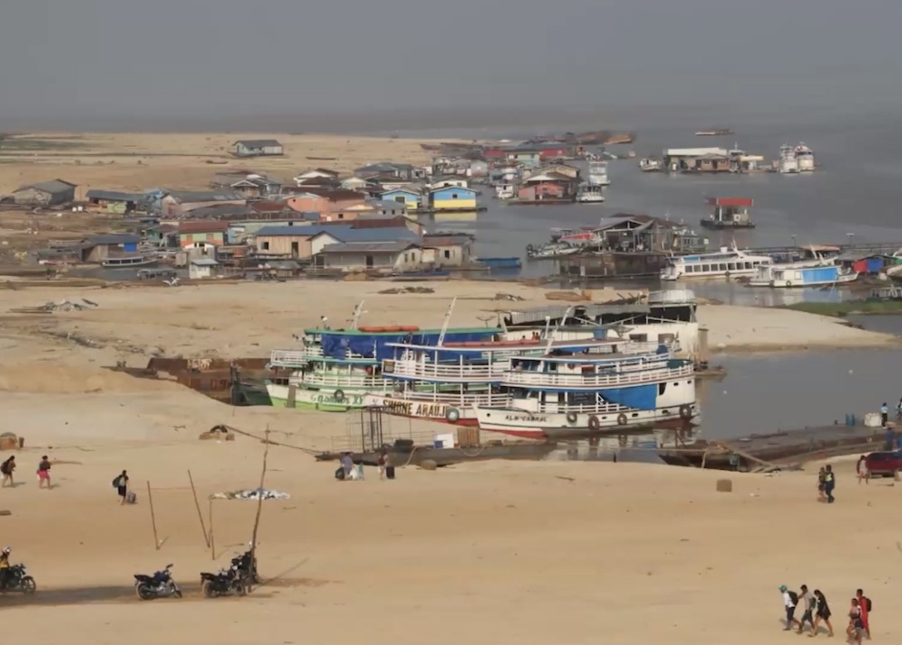 Lake Tefé in 2023 during the drought